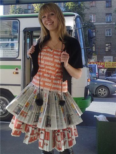 Cómo hacer un vestido hecho de papel?