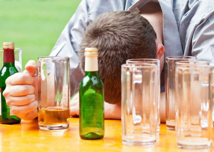 Cómo curar el alcoholismo para siempre?